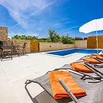Ferienhaus Mario *
