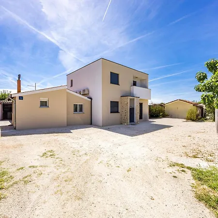 Ferienhaus Mario *